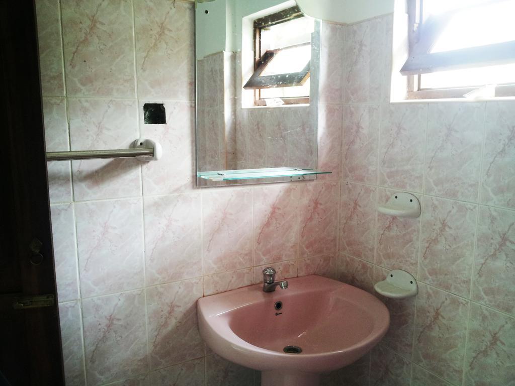 Rainbow Guest House Mirissa Dış mekan fotoğraf
