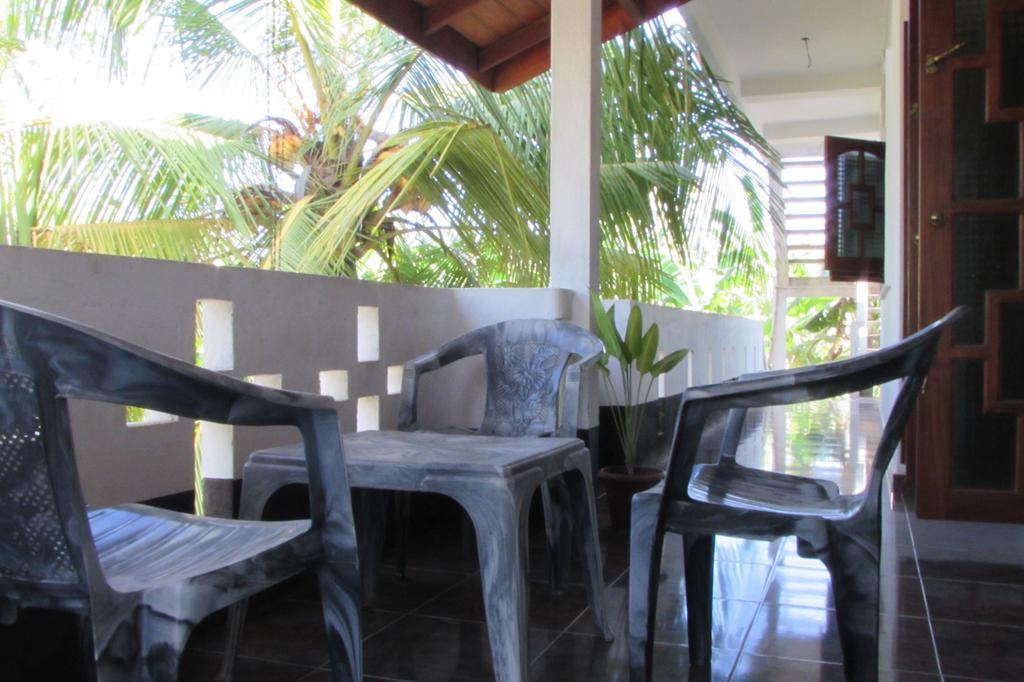 Rainbow Guest House Mirissa Dış mekan fotoğraf